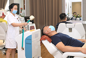 cấy ghép tóc tự thân