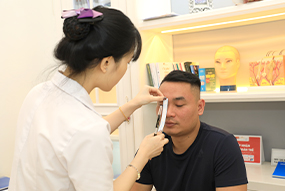 cấy ghép tóc tự thân
